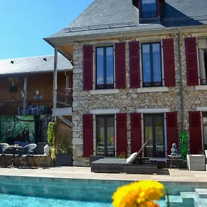 https://a-nouste-chambres-dhotes-et-gite.midi-pyreneeshotels.com